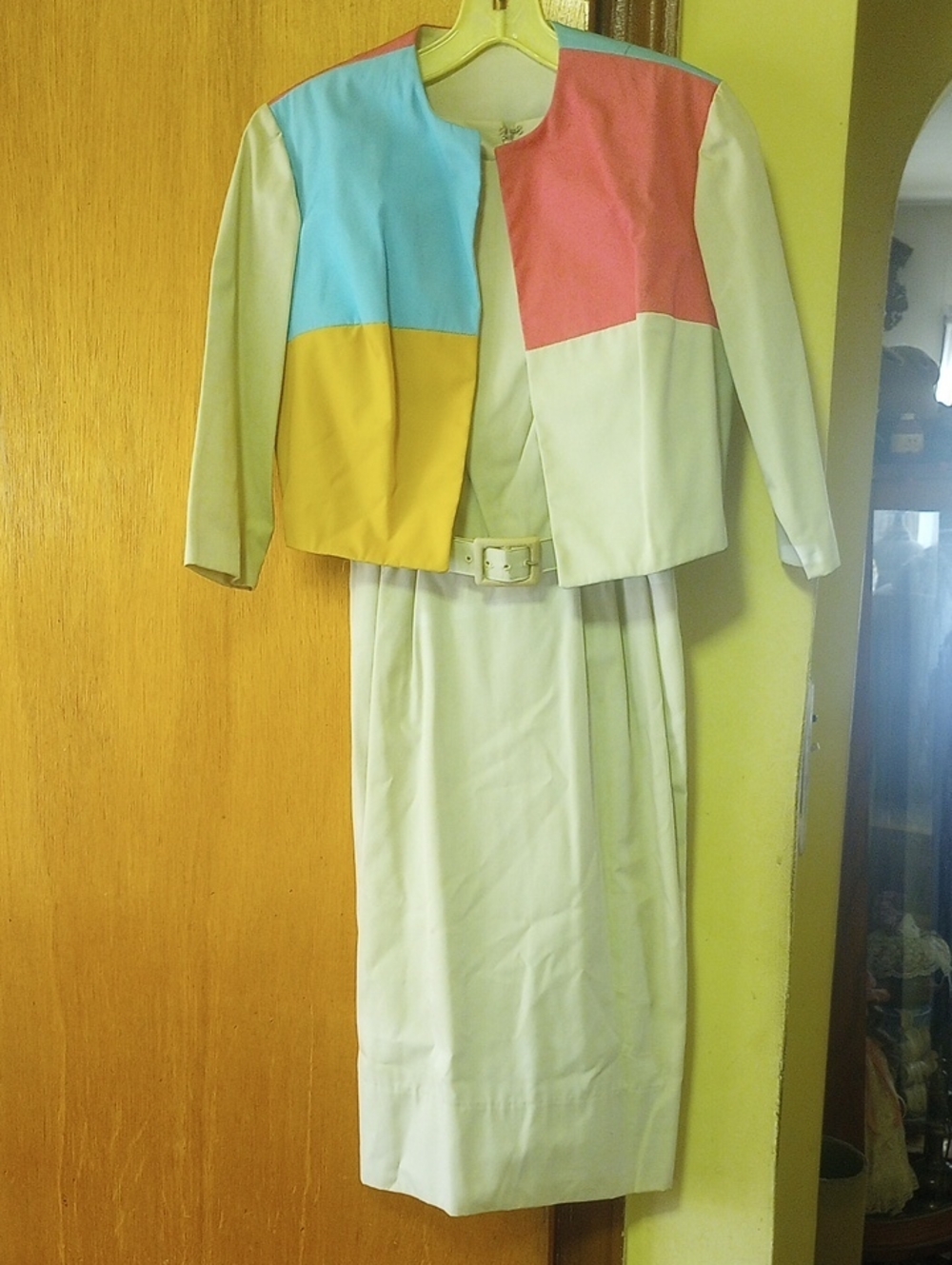 Vintage Sleeveless Beige Cotton Dress, Belt & Colorblock Jacket. Pink Aqua Gold